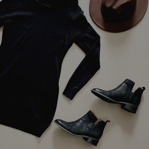 Closet essential Franco Sarto ankle booties !